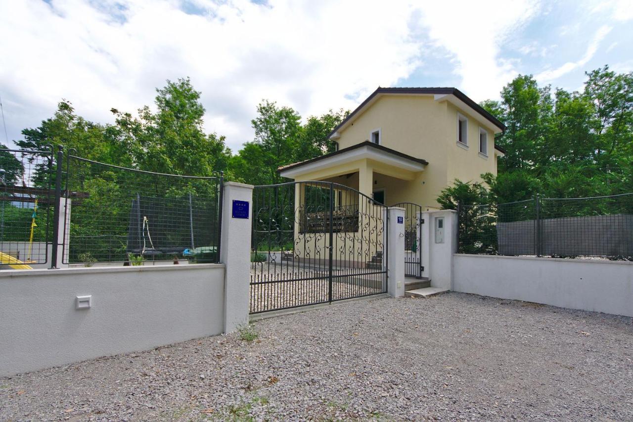 Holiday House With Pool Čavle Exterior foto